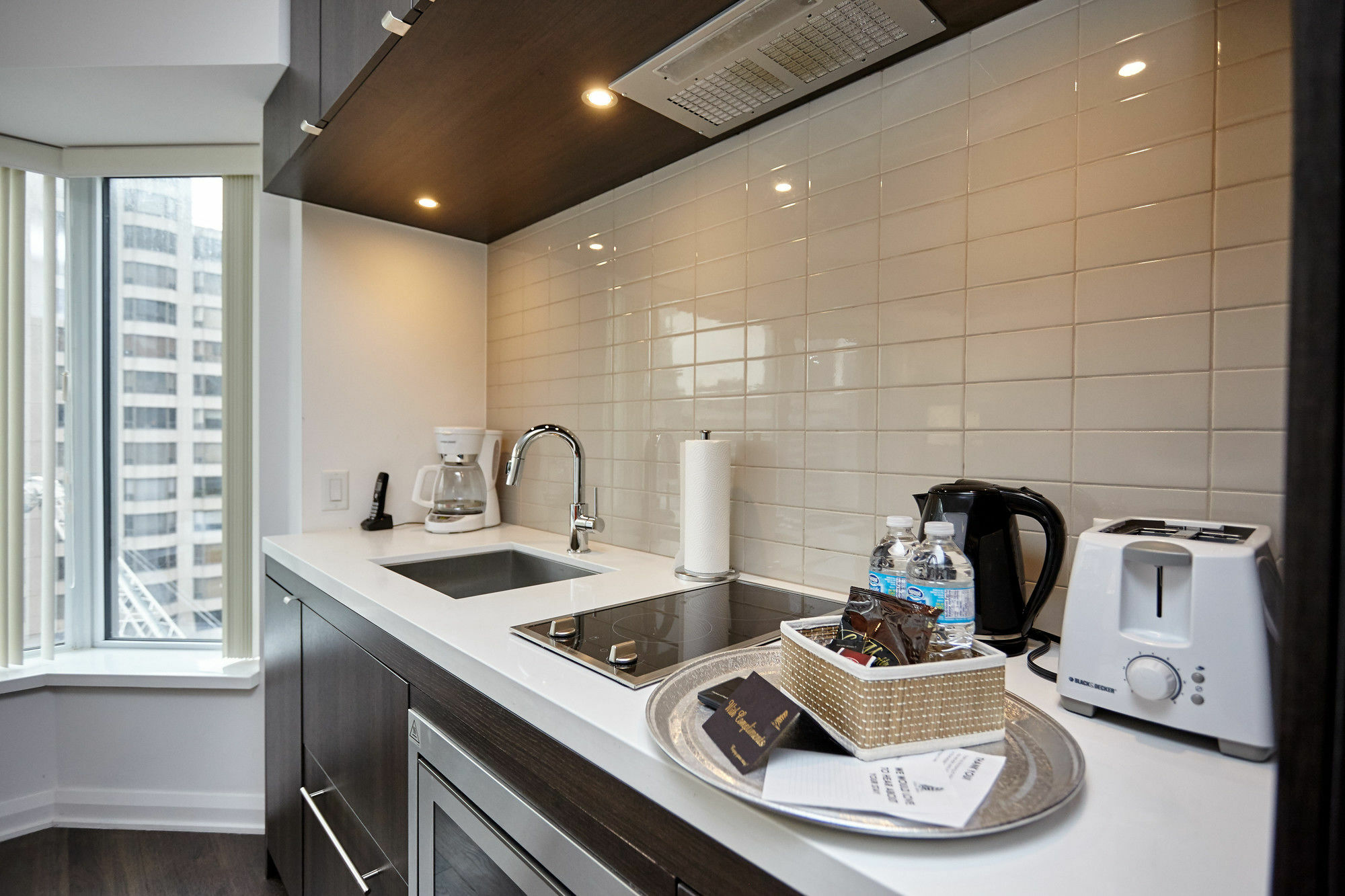Atlas Suites - Yorkville Furnished Apartments Toronto Exteriör bild